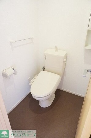 アン・ミケーリアの物件内観写真